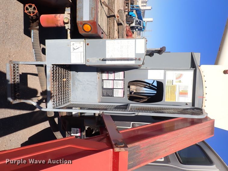 image for item DN2391 2000 Sterling L7500  crane truck