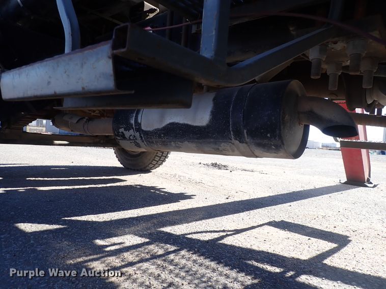 image for item DN2391 2000 Sterling L7500  crane truck