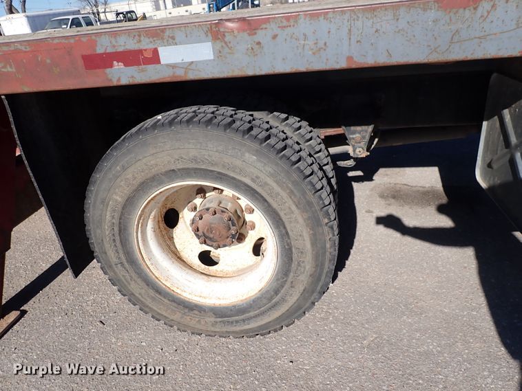 image for item DN2391 2000 Sterling L7500  crane truck