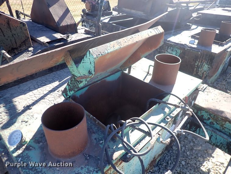 image for item DN2395 1994 Garlock  tar kettle