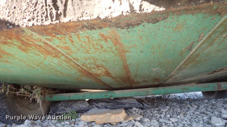 image for item DN2395 1994 Garlock  tar kettle