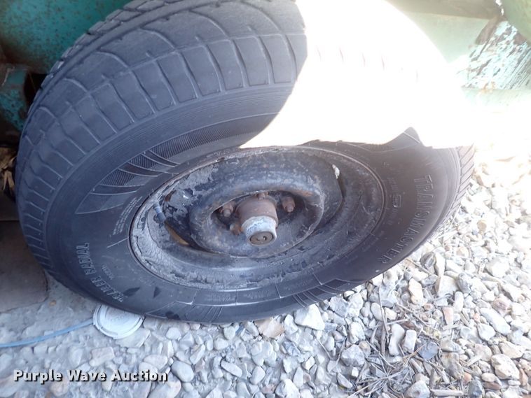 image for item DN2395 1994 Garlock  tar kettle