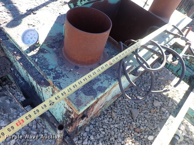 image for item DN2395 1994 Garlock  tar kettle