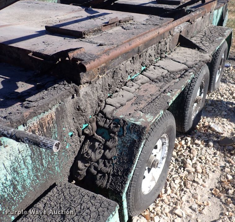 image for item DN2396 2003 Garlock  tar kettle