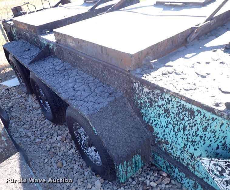 image for item DN2396 2003 Garlock  tar kettle