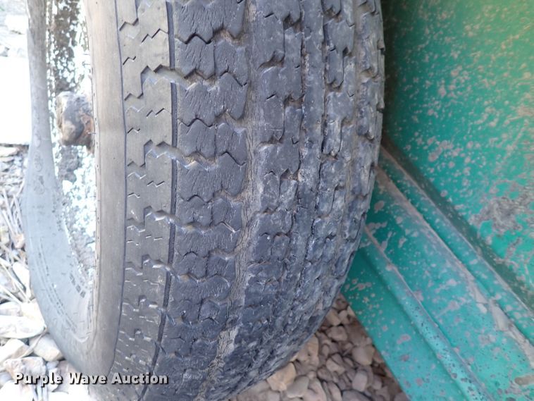 image for item DN2396 2003 Garlock  tar kettle