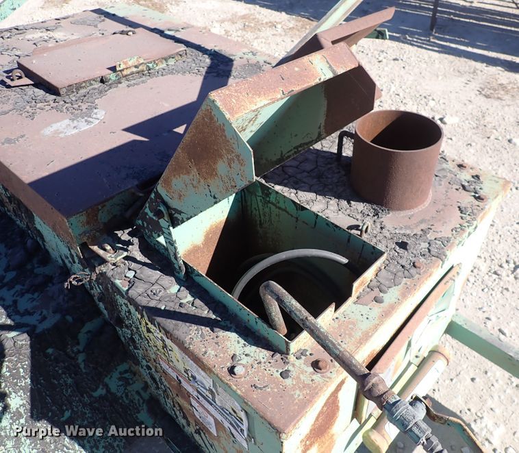 image for item DN2397 Garlock 115  tar kettle