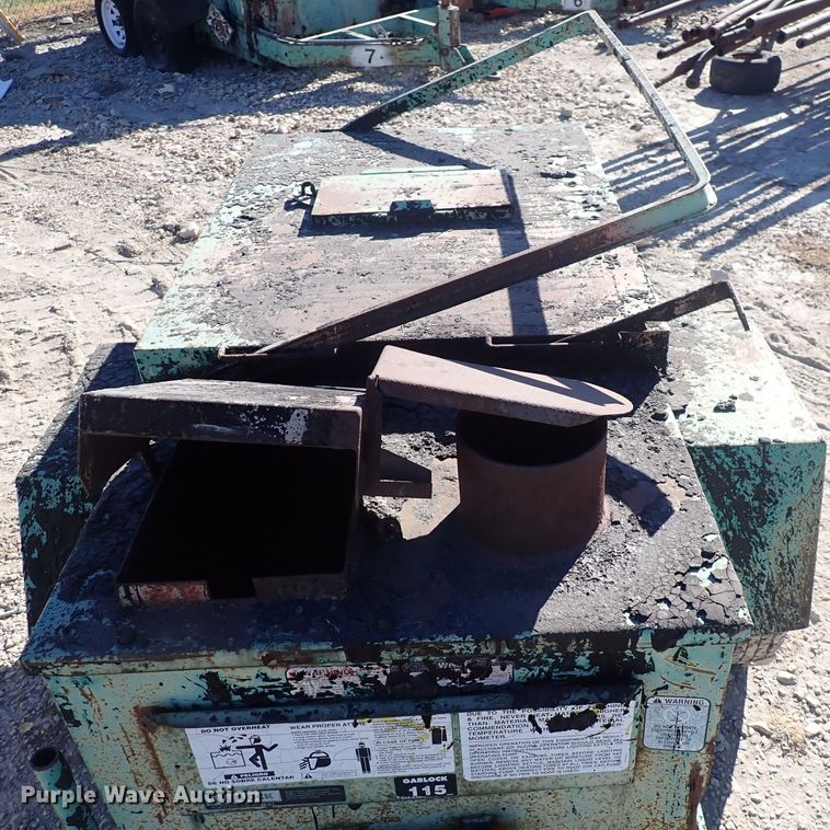 image for item DN2399 Garlock 115  tar kettle