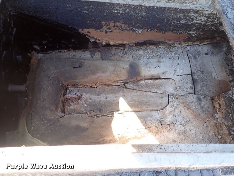 image for item DN2399 Garlock 115  tar kettle