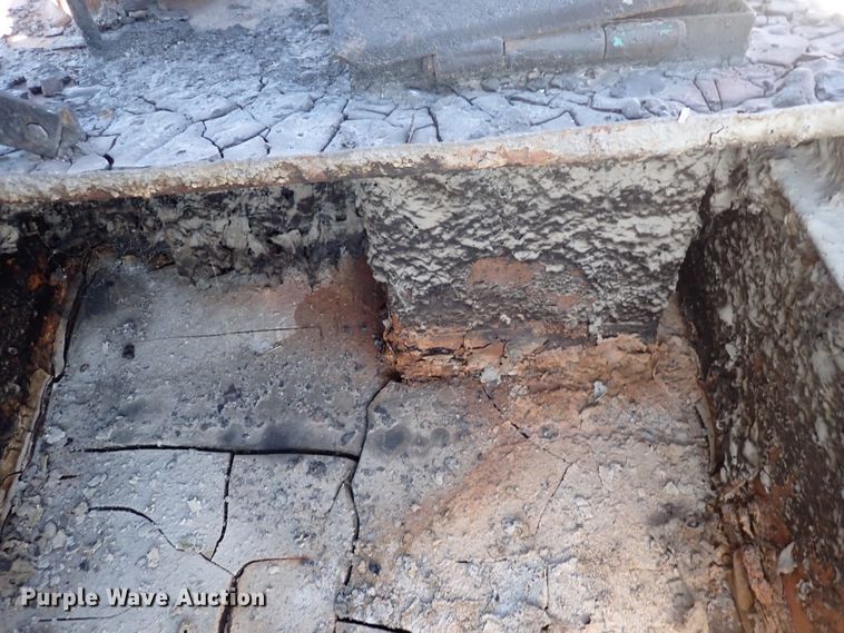 image for item DN2399 Garlock 115  tar kettle