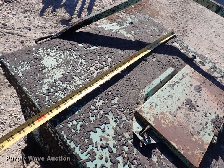 image for item DN2399 Garlock 115  tar kettle