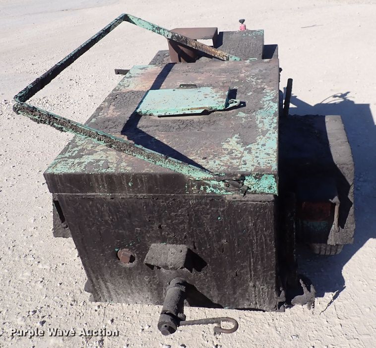 image for item DN2400 Garlock  tar kettle