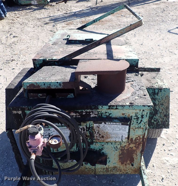 image for item DN2400 Garlock  tar kettle