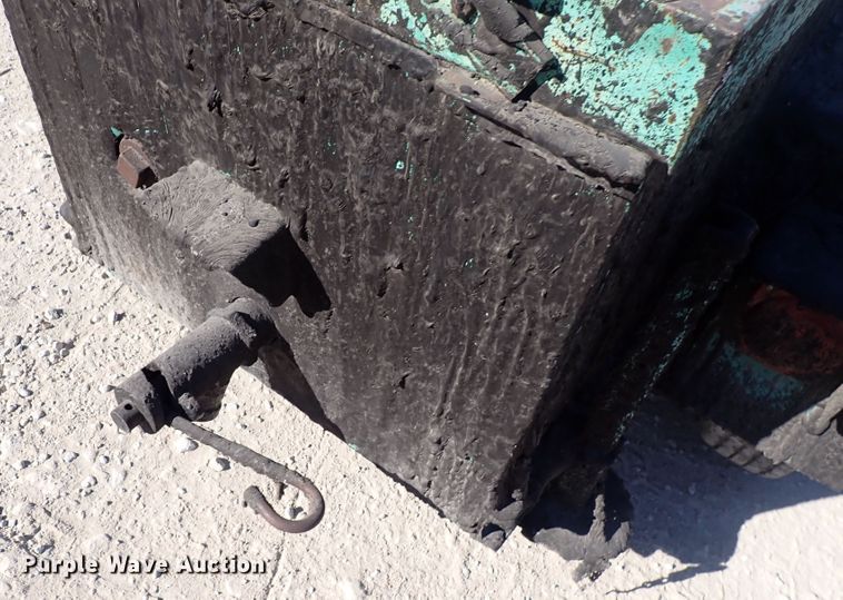 image for item DN2400 Garlock  tar kettle