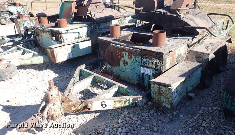 image for item DN2406 1993 Garlock  tar kettle