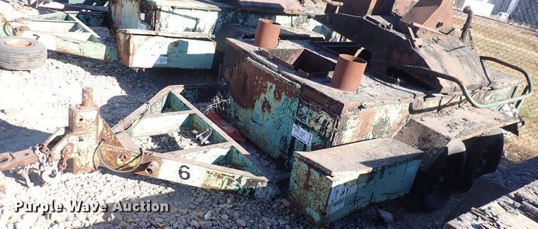 image for item DN2406 1993 Garlock  tar kettle