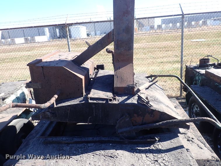 image for item DN2406 1993 Garlock  tar kettle