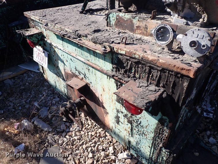 image for item DN2406 1993 Garlock  tar kettle