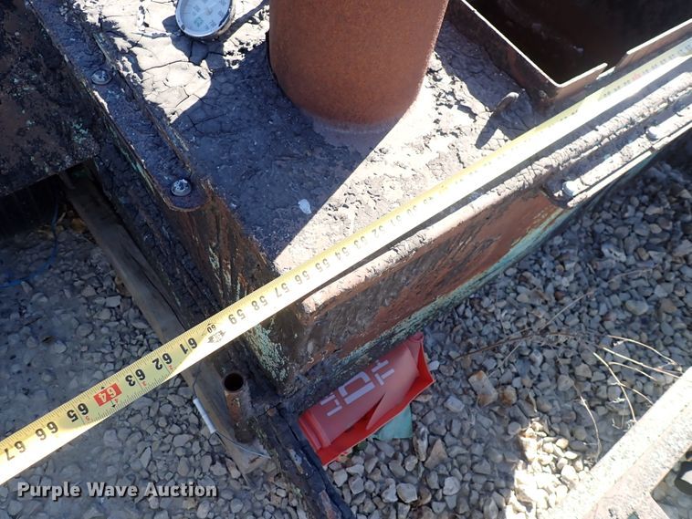 image for item DN2406 1993 Garlock  tar kettle