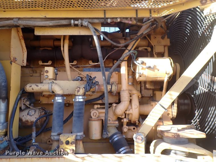 image for item DN2408 2000 Komatsu WA600-1LE  wheel loader