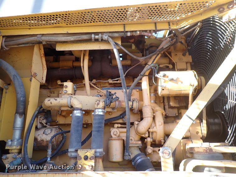 image for item DN2408 2000 Komatsu WA600-1LE  wheel loader