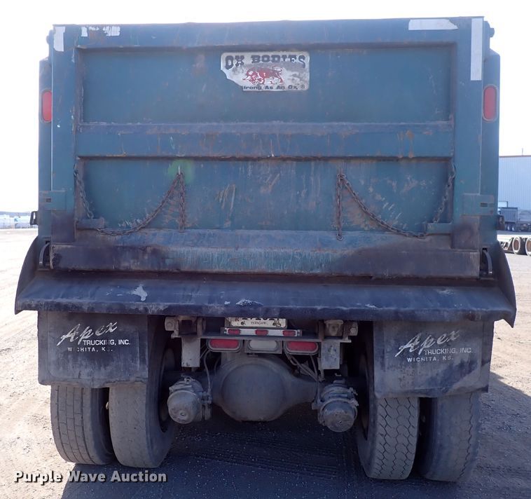 image for item DN2410 1992 Ford LT8000  dump truck