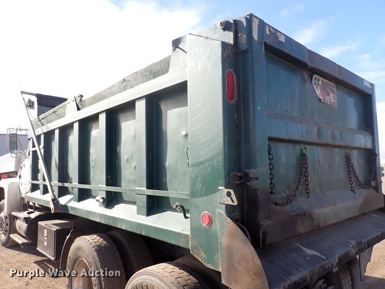 image for item DN2410 1992 Ford LT8000  dump truck