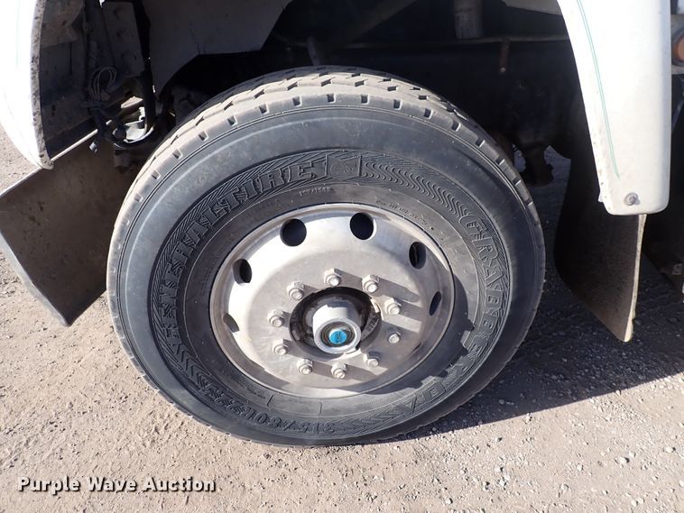 image for item DN2410 1992 Ford LT8000  dump truck