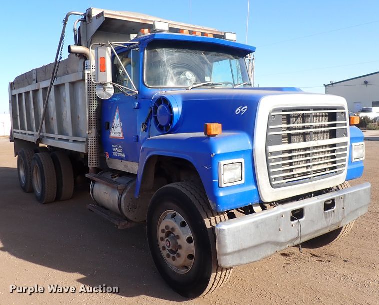 image for item DN2411 1994 Ford LT8000F  dump truck
