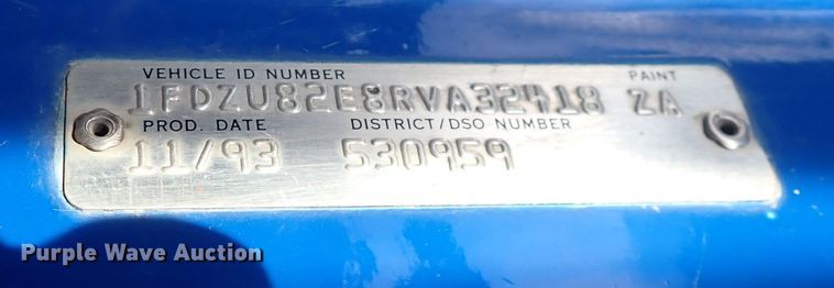 image for item DN2411 1994 Ford LT8000F  dump truck