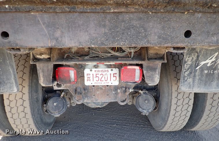 image for item DN2412 1998 Chevrolet C7500  dump truck