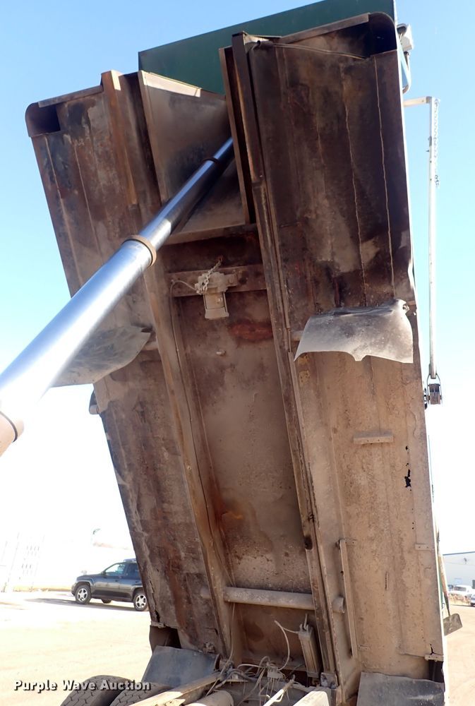 image for item DN2412 1998 Chevrolet C7500  dump truck