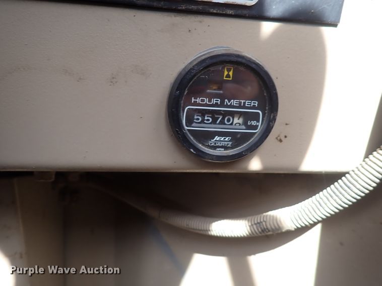 image for item DN2415 1993 John Deere 244E  wheel loader