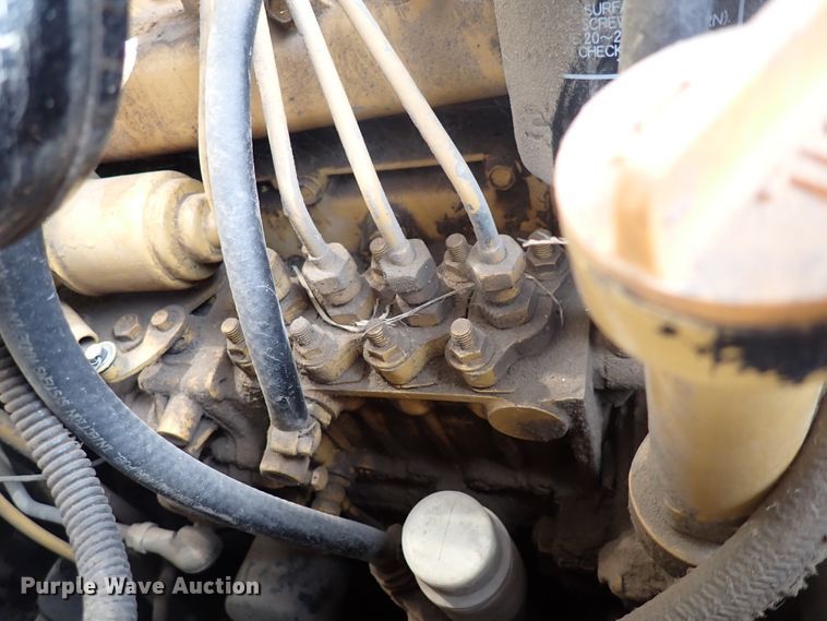 image for item DN2415 1993 John Deere 244E  wheel loader