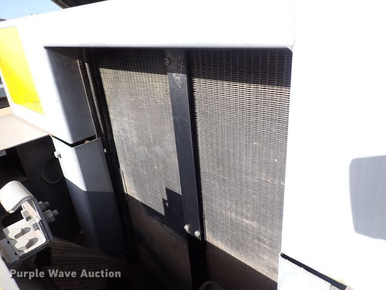 image for item DN2415 1993 John Deere 244E  wheel loader