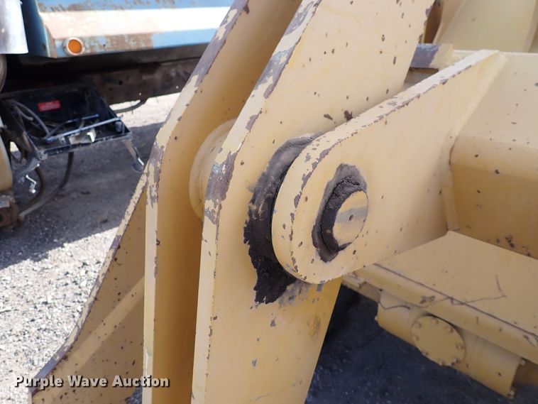 image for item DN2415 1993 John Deere 244E  wheel loader