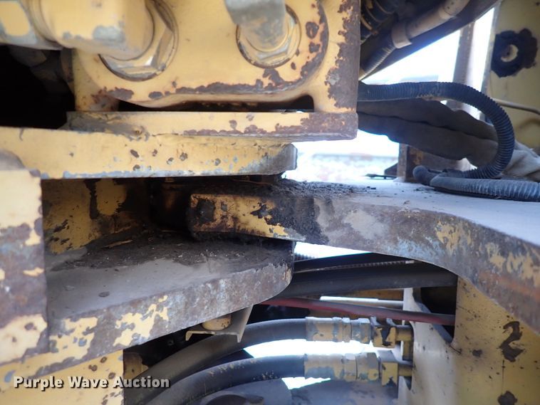 image for item DN2415 1993 John Deere 244E  wheel loader