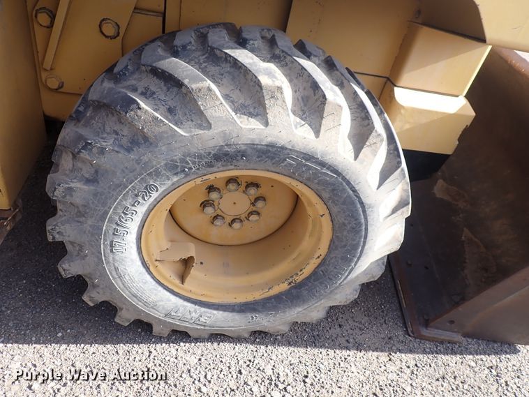 image for item DN2415 1993 John Deere 244E  wheel loader