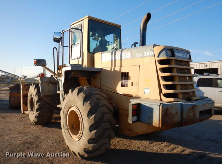 image for item DN2523 1998 Komatsu WA380-3L  wheel loader