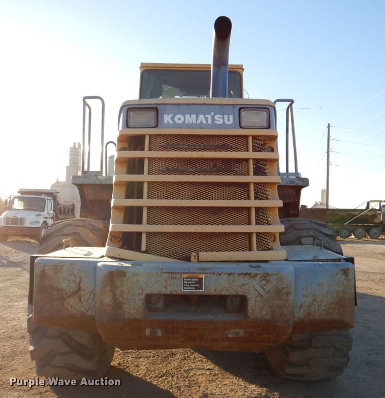 image for item DN2523 1998 Komatsu WA380-3L  wheel loader