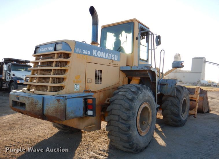 image for item DN2523 1998 Komatsu WA380-3L  wheel loader