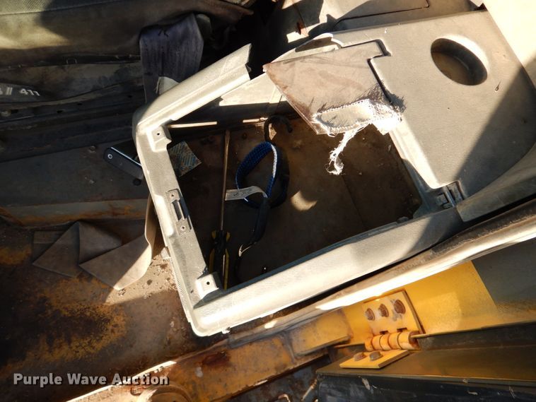 image for item DN2523 1998 Komatsu WA380-3L  wheel loader