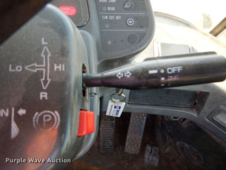 image for item DN2523 1998 Komatsu WA380-3L  wheel loader