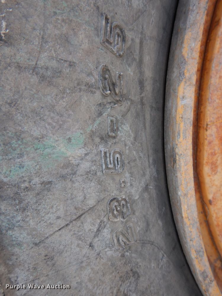 image for item DN2523 1998 Komatsu WA380-3L  wheel loader