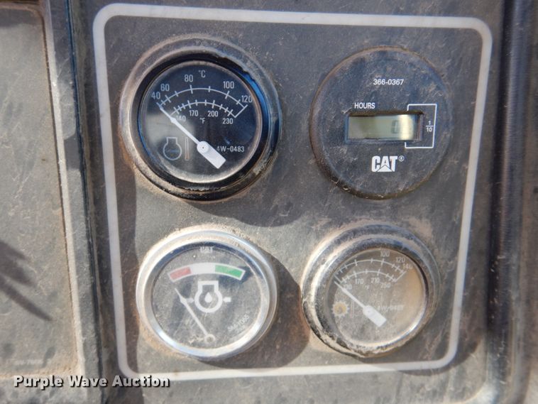 image for item DN2528 1986 Caterpillar D7H  dozer