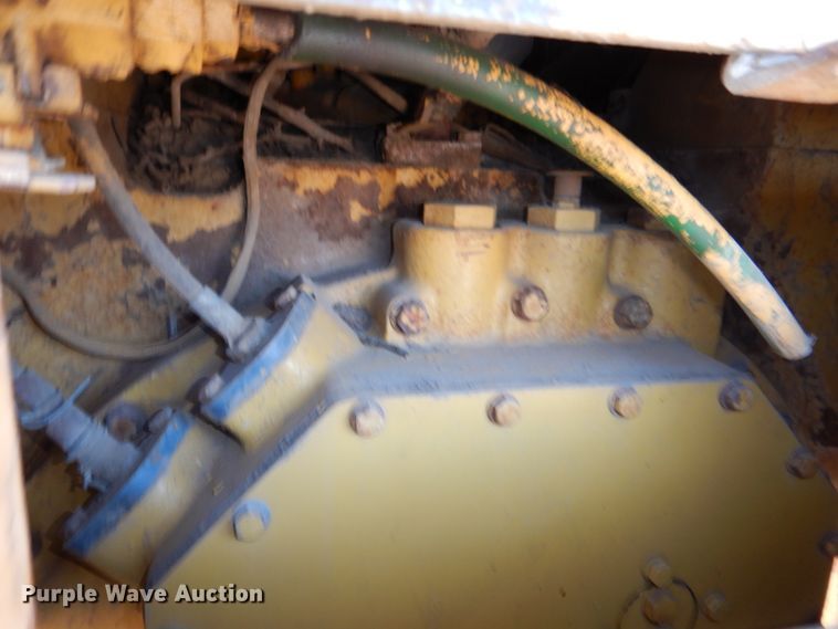 image for item DN2528 1986 Caterpillar D7H  dozer