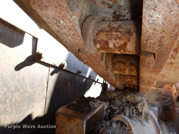 image for item DN2528 1986 Caterpillar D7H  dozer