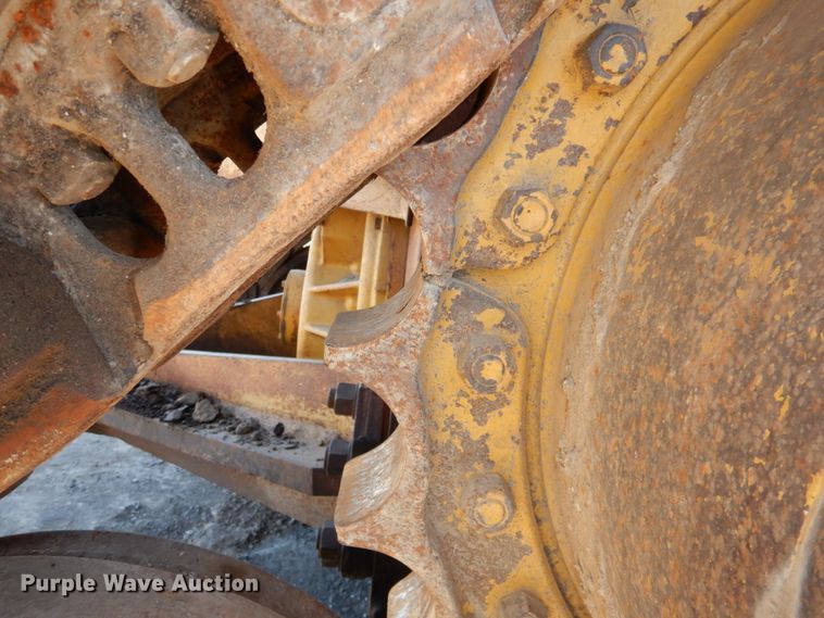 image for item DN2528 1986 Caterpillar D7H  dozer