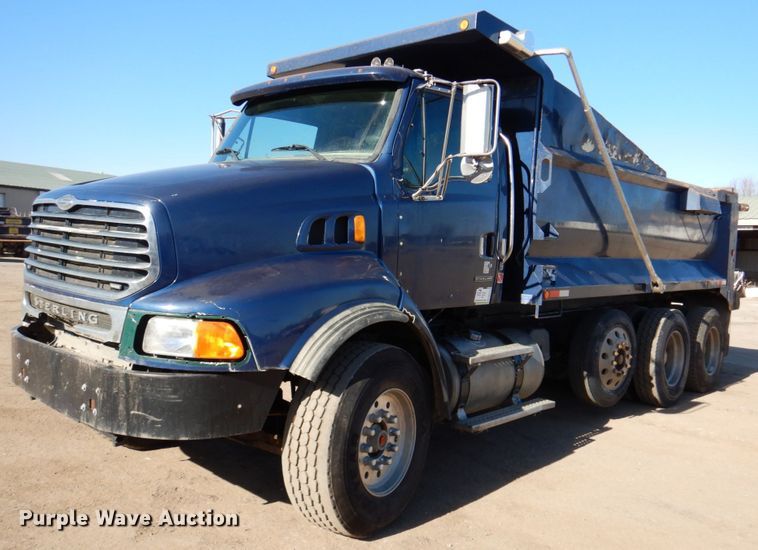 image for item DN2531 2007 Sterling A90  dump truck
