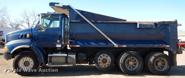 image for item DN2531 2007 Sterling A90  dump truck